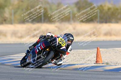 media/Jan-09-2022-SoCal Trackdays (Sun) [[2b1fec8404]]/Turn 6 (1035am)/